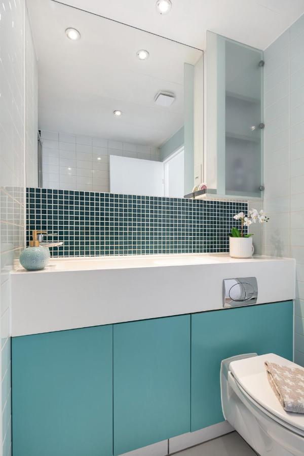 Stunning Apartment With Underground Parking! Londyn Zewnętrze zdjęcie